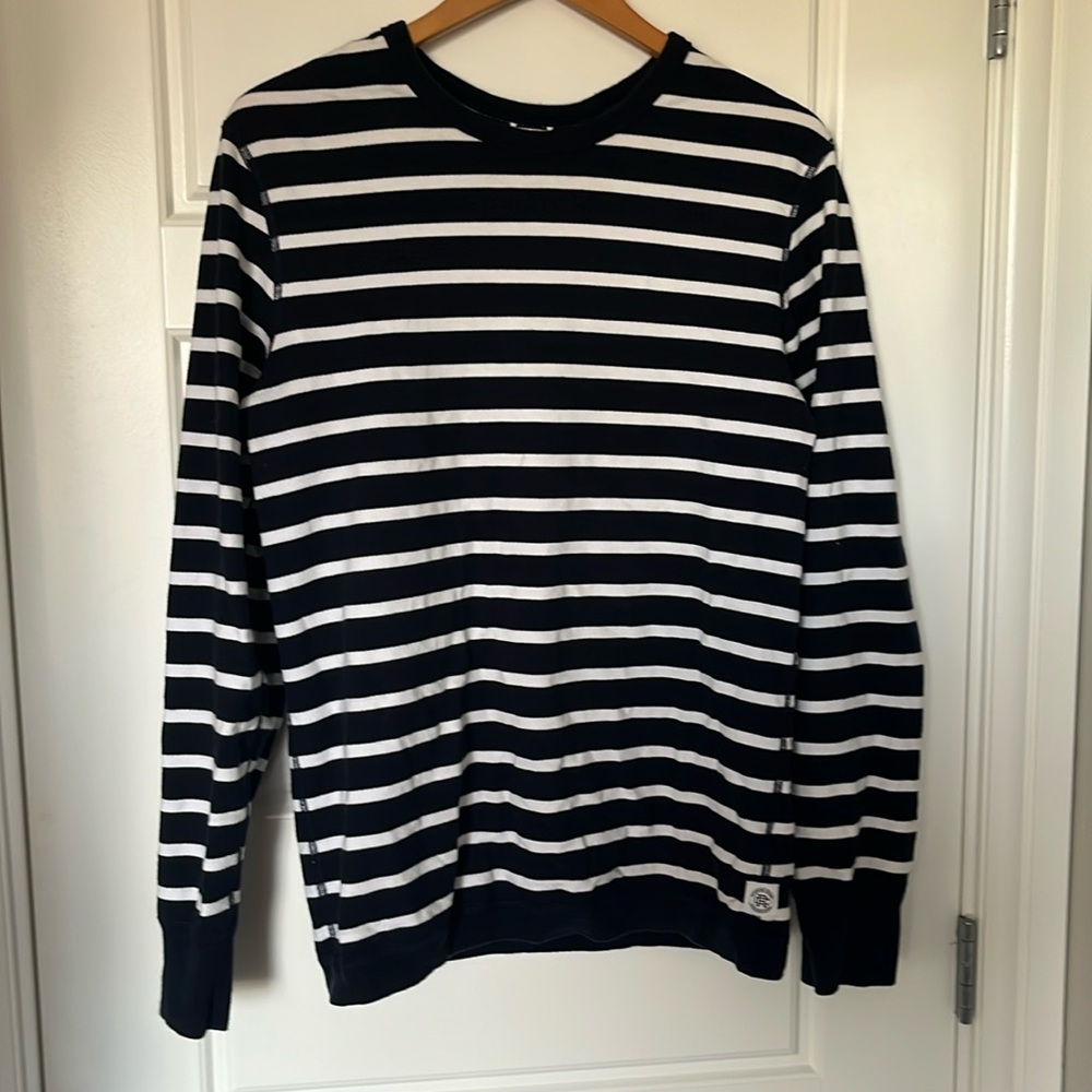 Reigning Champ yacht style crew neck. Medium.